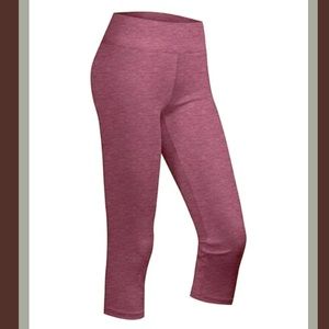 Heather rose - Capri lightweight leggings